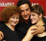cabaret-arditi-richard-perot Catherine Arditi, Fabian Richard, Claire Pérot, le trio de tête de Cabaret © Reuters / Philippe Wojazer