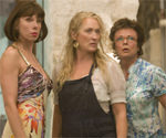mamma-mia-baranski-streep-walters Christien Baranski, Meryls Streep et Julie Walters dans Mamma Mia ! © Universal Pictures