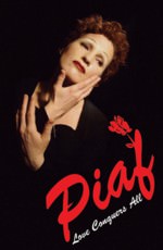 Piaf : Love Conquers All ©DR