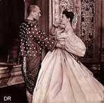 roi-et-moi-brynner-lawrence-1951 Yul Brynner et Gertrude Lawrence dans The King and I (Le roi et moi) à Broadway en 1951 ©DR