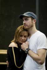 troupe_un_violon_sur_le_toit_quebec Émilie Josset et Renaud Paradis dans Un violon sur le toit ©Francois Laplante Delagrave