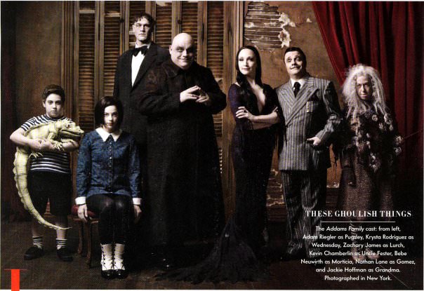 La troupe de la comédie musicale "The Addams Family" © Mark Seliger / Vanity Fair