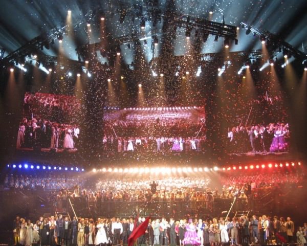 Le "finale" du concert du 25 anniversaire des Misérables à Londres (c) Regard en Coulisse