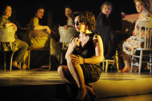 maude-guerin-belles-soeurs