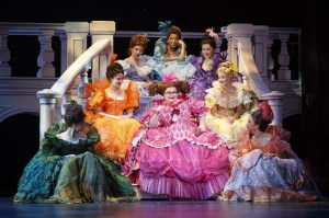 La troupe de Rodgers & Hammerstein's Cinderella © Carol Rosegg